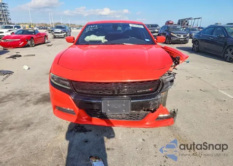 2017 Dodge Charger Sxt z USA, uszkodzony, nr VIN 2C3CDXHG2HH575322
